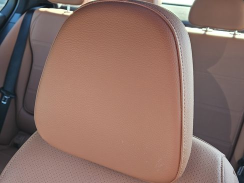 Certified 2025 Mercedes-Benz C 300 Sedan image 15