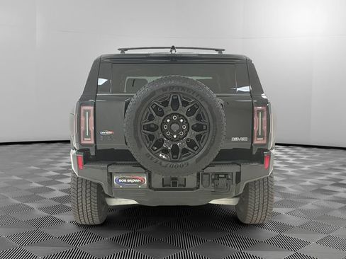 Certified 2025 GMC Hummer EV 3X w/ LPO, Cargo Utility Package AWD/4WD image 4
