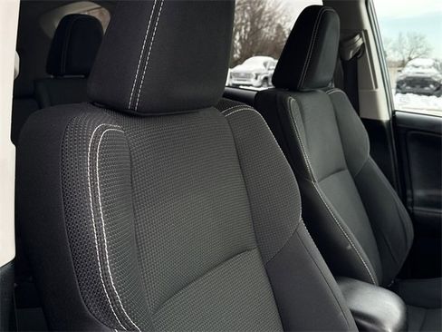 Used 2017 Toyota RAV4 XLE image 11