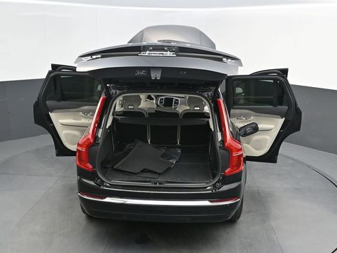 Certified 2023 Volvo XC90 B6 Plus w/ Protection Package Premier AWD/4WD image 33