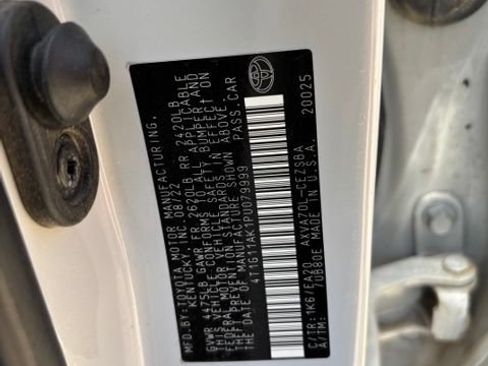 Used 2023 Toyota Camry SE FWD image 17
