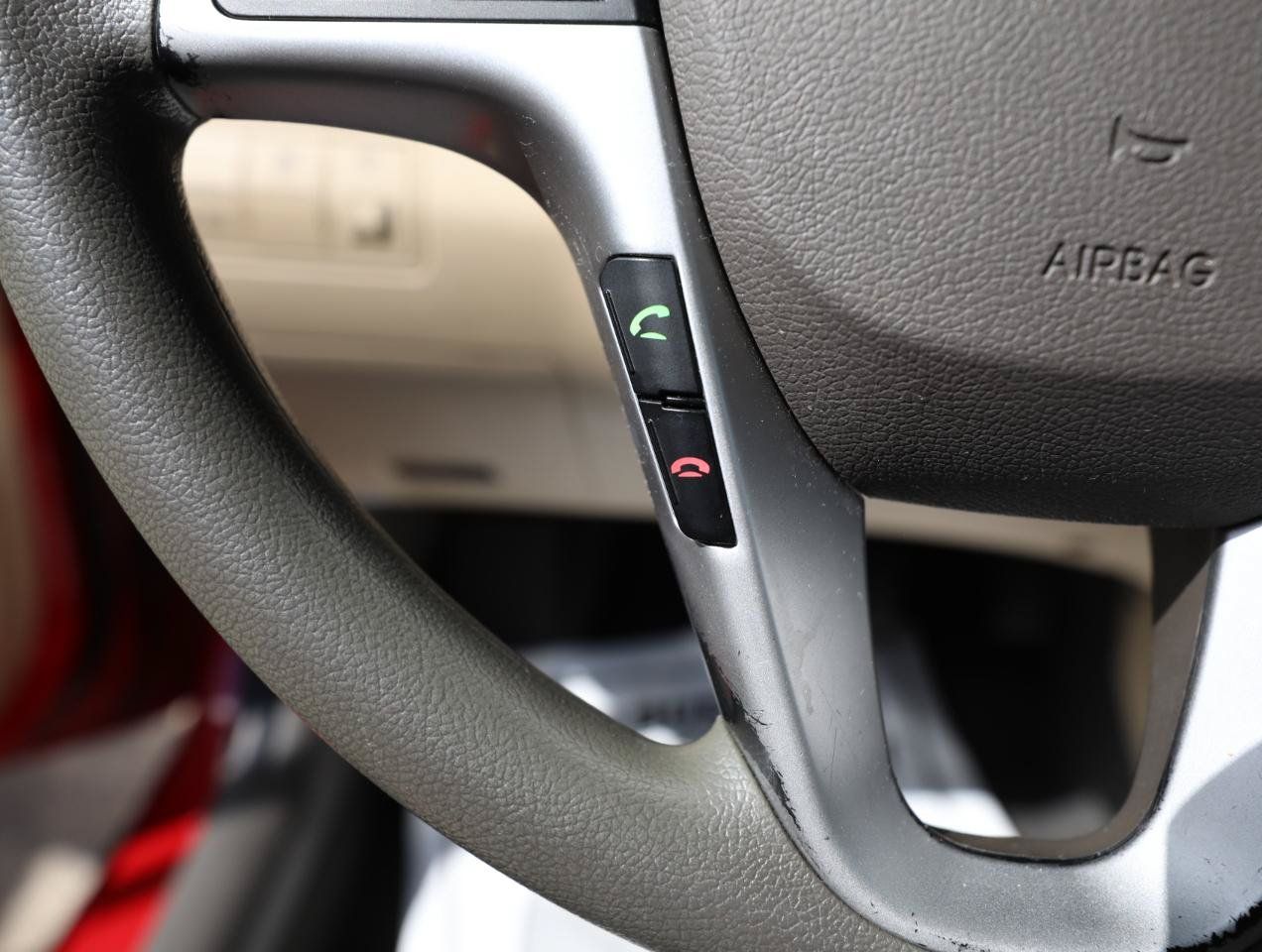 Used 2013 Hyundai Accent GLS w/ Premium Pkg FWD image 18