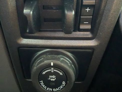 Used 2021 Ford F250 XL w/ STX Appearance Package AWD/4WD image 16