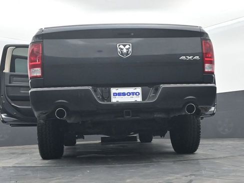 Used 2018 RAM 1500 Express AWD/4WD image 73
