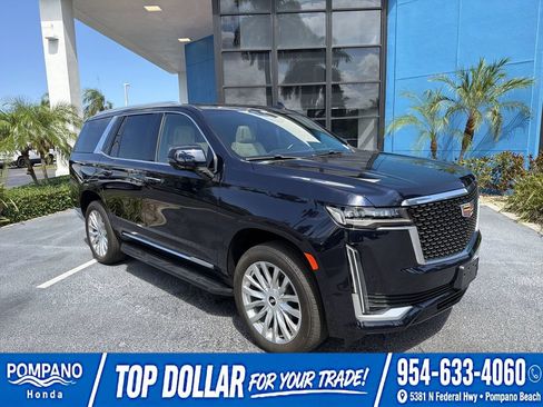 Used 2024 Cadillac Escalade Premium Luxury AWD/4WD image 21