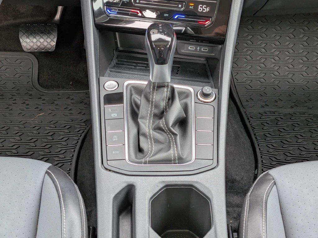 Certified 2026 Volkswagen Jetta SE FWD image 18