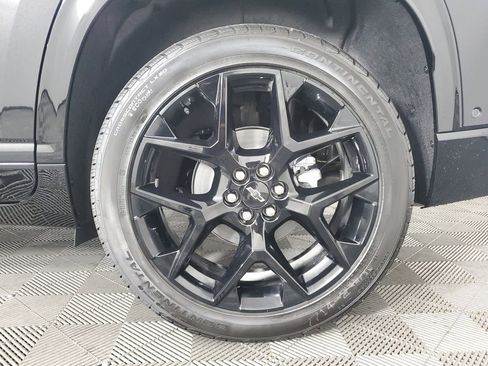 New 2026 Chevrolet Traverse RS image 32