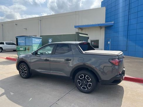 Used 2023 Hyundai Santa Cruz SEL AWD/4WD image 5