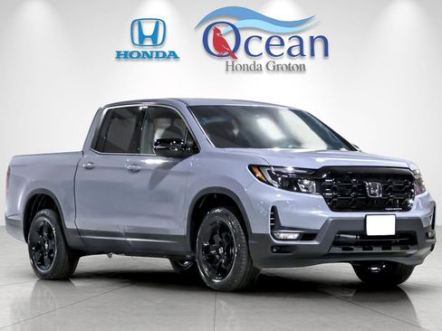 New 2026 Honda Ridgeline Black Edition image 7