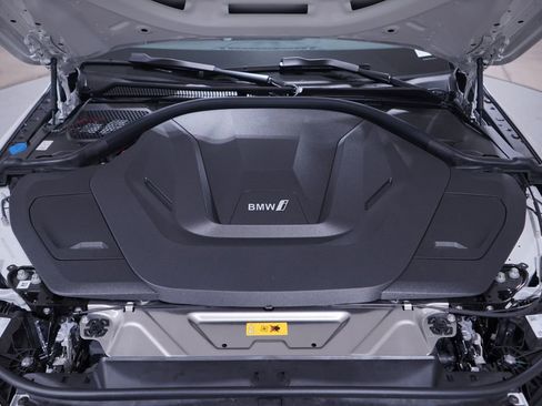 New 2026 BMW i4 xDrive40i w/ Parking Assistance Package image 14