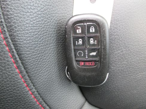 Used 2025 Honda Odyssey Sport-L image 33