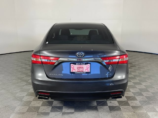 Used 2013 Toyota Avalon XLE Premium FWD image 14