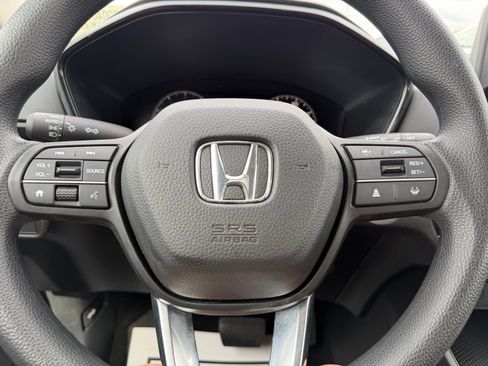 Used 2024 Honda CR-V LX image 19