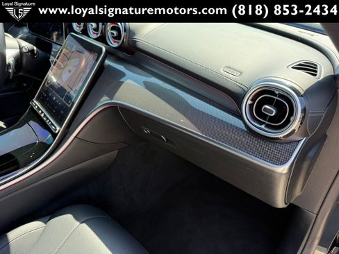 Used 2024 Mercedes-Benz CLE 450 4MATIC Coupe w/ Driver Assistance Package image 39