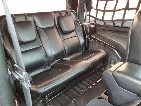 Used 2018 Jeep Wrangler Rubicon w/ Cold Weather Group image 15