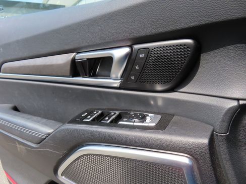 Used 2023 Kia Telluride SX Prestige X-Pro AWD/4WD image 9