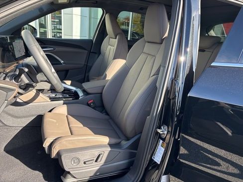New 2025 Audi Q5 2.0T Premium Plus image 9