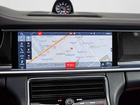 Certified 2019 Porsche Panamera GTS AWD/4WD image 24