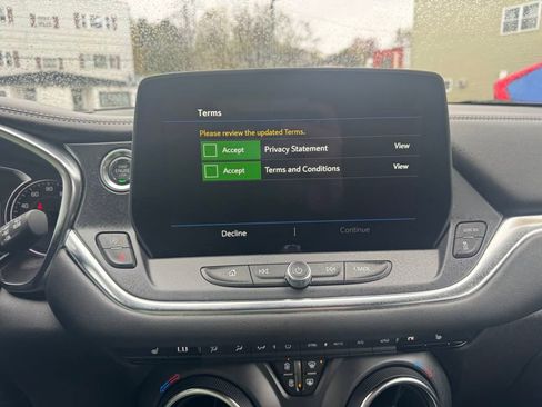 Used 2024 Chevrolet Blazer LT image 19