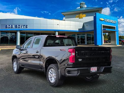 New 2026 Chevrolet Silverado 1500 W/T w/ Z71 Off-Road Package AWD/4WD image 3