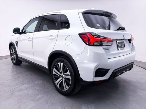 Used 2020 Mitsubishi Outlander Sport ES AWD/4WD image 11