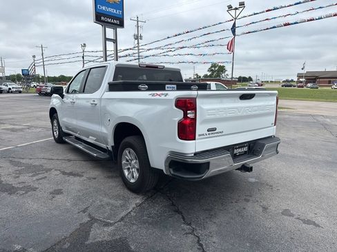 Used 2022 Chevrolet Silverado 1500 LT AWD/4WD image 8