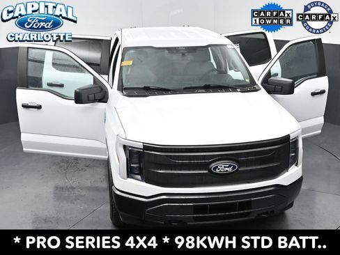 Used 2025 Ford F150 Lightning Pro AWD/4WD image 33
