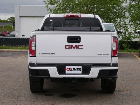 Used 2020 GMC Canyon Denali AWD/4WD image 9