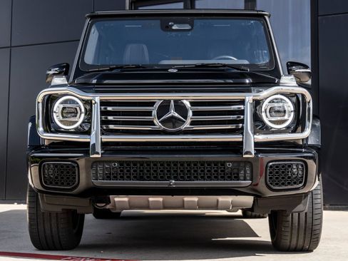 Used 2025 Mercedes-Benz G 550 image 4