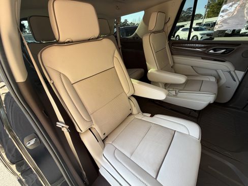 Certified 2022 GMC Yukon Denali w/ Denali Premium Package image 54