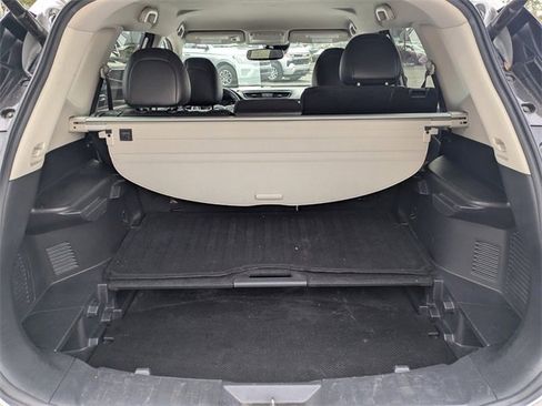 Used 2019 Nissan Rogue SL image 11