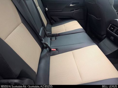 Used 2026 Lexus GX 550 AWD/4WD image 13