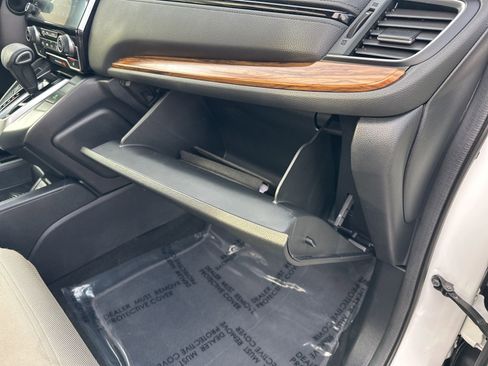 Used 2019 Honda CR-V EX image 29