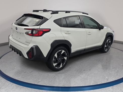 Used 2024 Subaru Crosstrek 2.5i Limited w/ Crosstrek Mirror Package AWD/4WD image 5