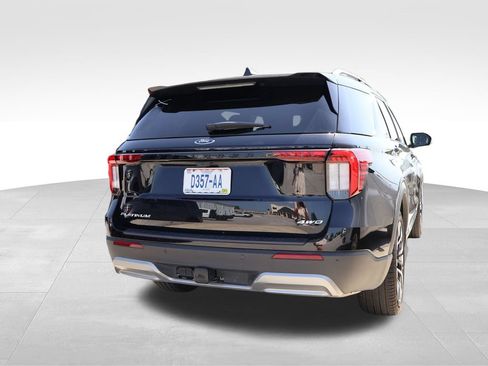 Used 2025 Ford Explorer Platinum w/ LUX Leather Package AWD/4WD image 16