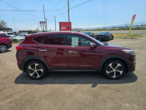 Used 2016 Hyundai Tucson Limited FWD image 4
