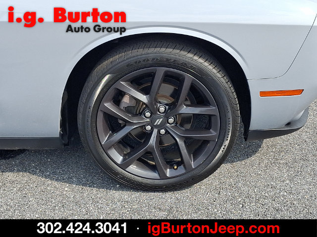 Certified 2021 Dodge Challenger SXT w/ Blacktop Package RWD image 8