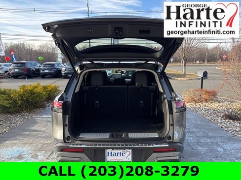 Certified 2022 INFINITI QX60 Luxe w/ Cargo Package image 10