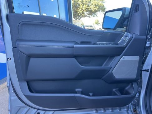 New 2025 Ford F150 Lariat w/ Equipment Group 501A Mid image 11