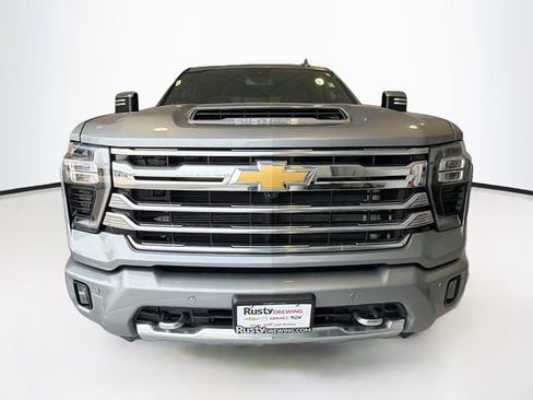 Used 2024 Chevrolet Silverado 3500 High Country AWD/4WD image 2