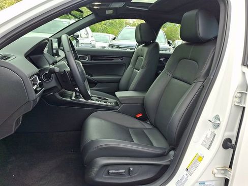 Used 2025 Honda Civic Sport Touring image 13