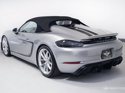 Used 2021 Porsche 718 Boxster Spyder RWD image 6