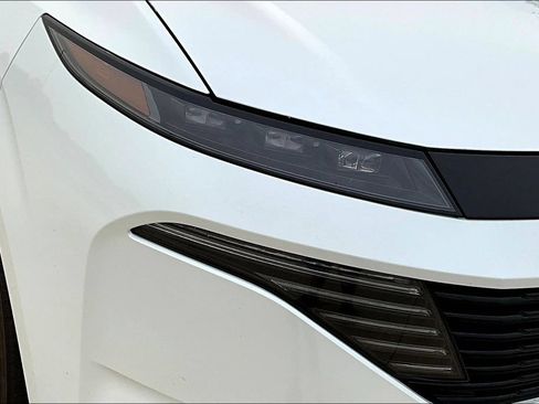 Certified 2025 Nissan Murano SV AWD/4WD image 31