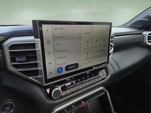 Used 2022 Toyota Tundra Platinum image 14