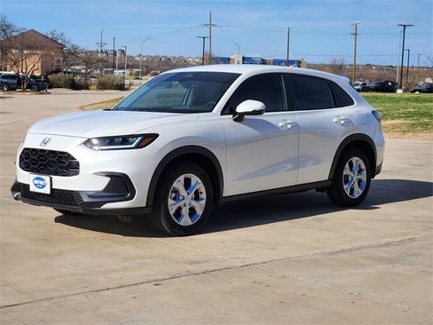 Used 2024 Honda HR-V LX image 3