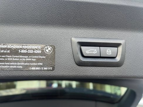 Used 2024 BMW X3 sDrive30i w/ Convenience Package w/ZPA RWD image 10