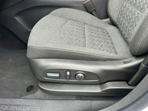 Used 2022 Chevrolet Equinox LT AWD/4WD image 22