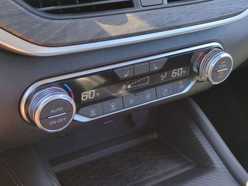 New 2025 Nissan Altima 2.5 SV w/ SV Premium Package image 22