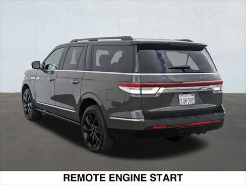 Used 2024 Lincoln Navigator L Black Label AWD/4WD image 3