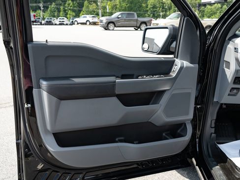 Used 2023 Ford F150 XLT AWD/4WD image 16